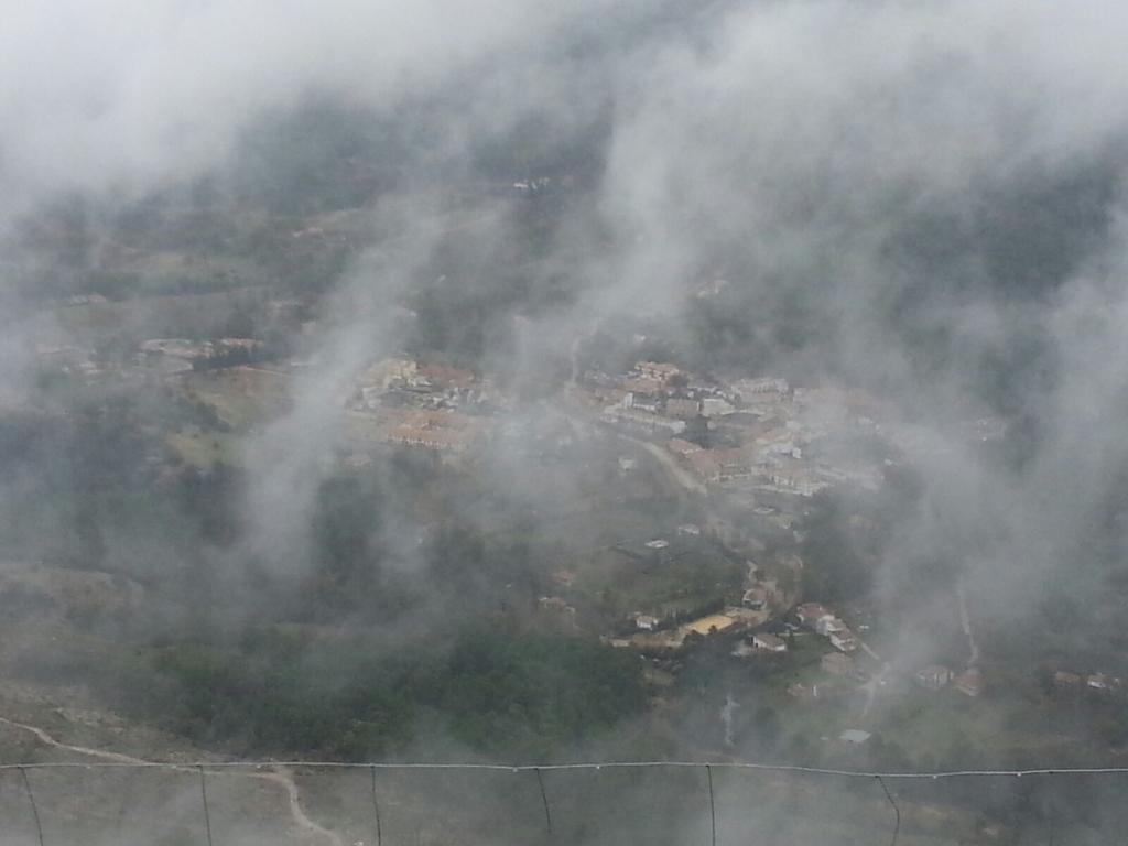 Alojamiento Alarcon Arroyo Frio Oda fotoğraf
